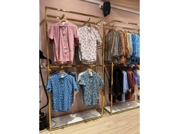 Стійка-шкаф дворівнева для одягу 2000х400х1200мм. золота Стійка-шкаф дворівнева для одягу 2000х400х1200мм. золота